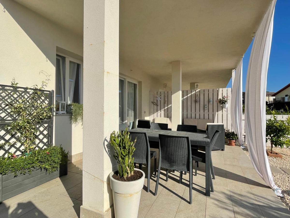 Isola Rossa Beach House Екстериор снимка