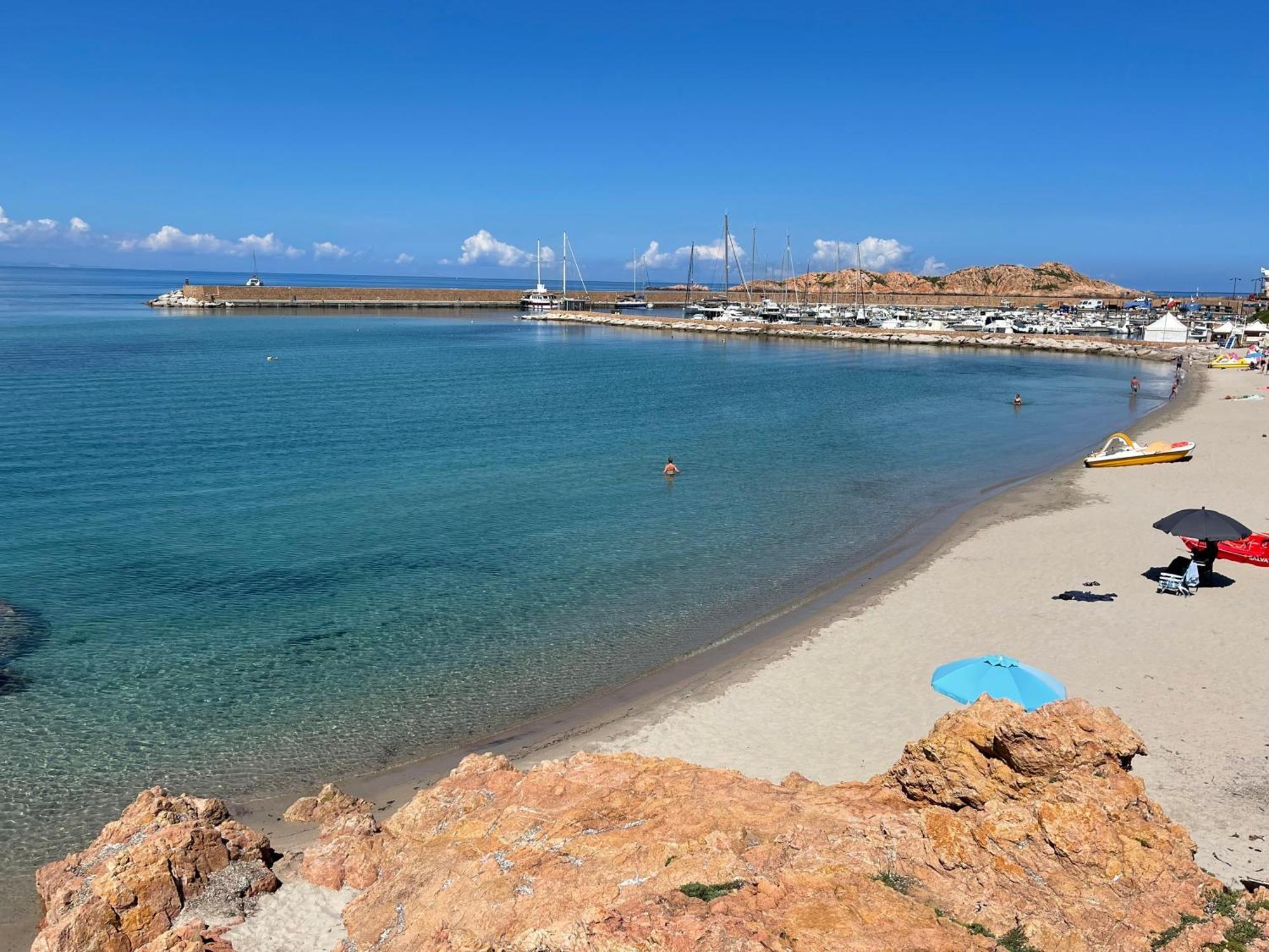 Isola Rossa Beach House Екстериор снимка